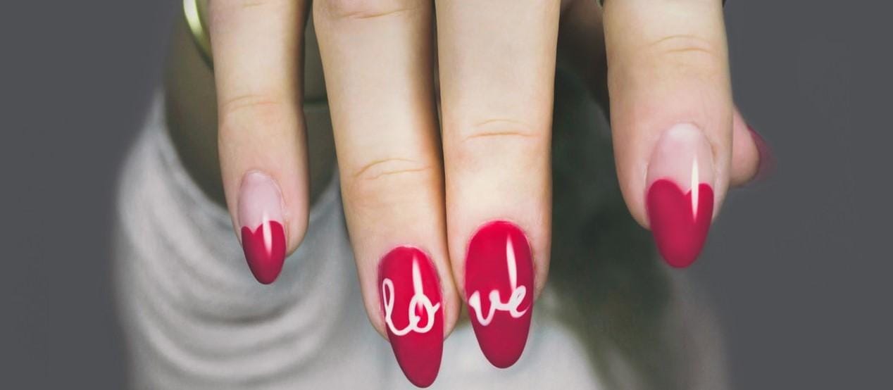 HOW TO REMOVE GEL NAILS? STEP BY STEP GUIDE.