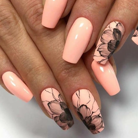 NaiLac UV/LED Gel Nail Polish 140 on nails