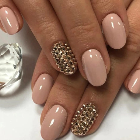 NaiLac UV/LED Gel Nail Polish 160 on nails