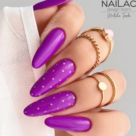 NaiLac UV/LED Gel Nail Polish 177 on nails