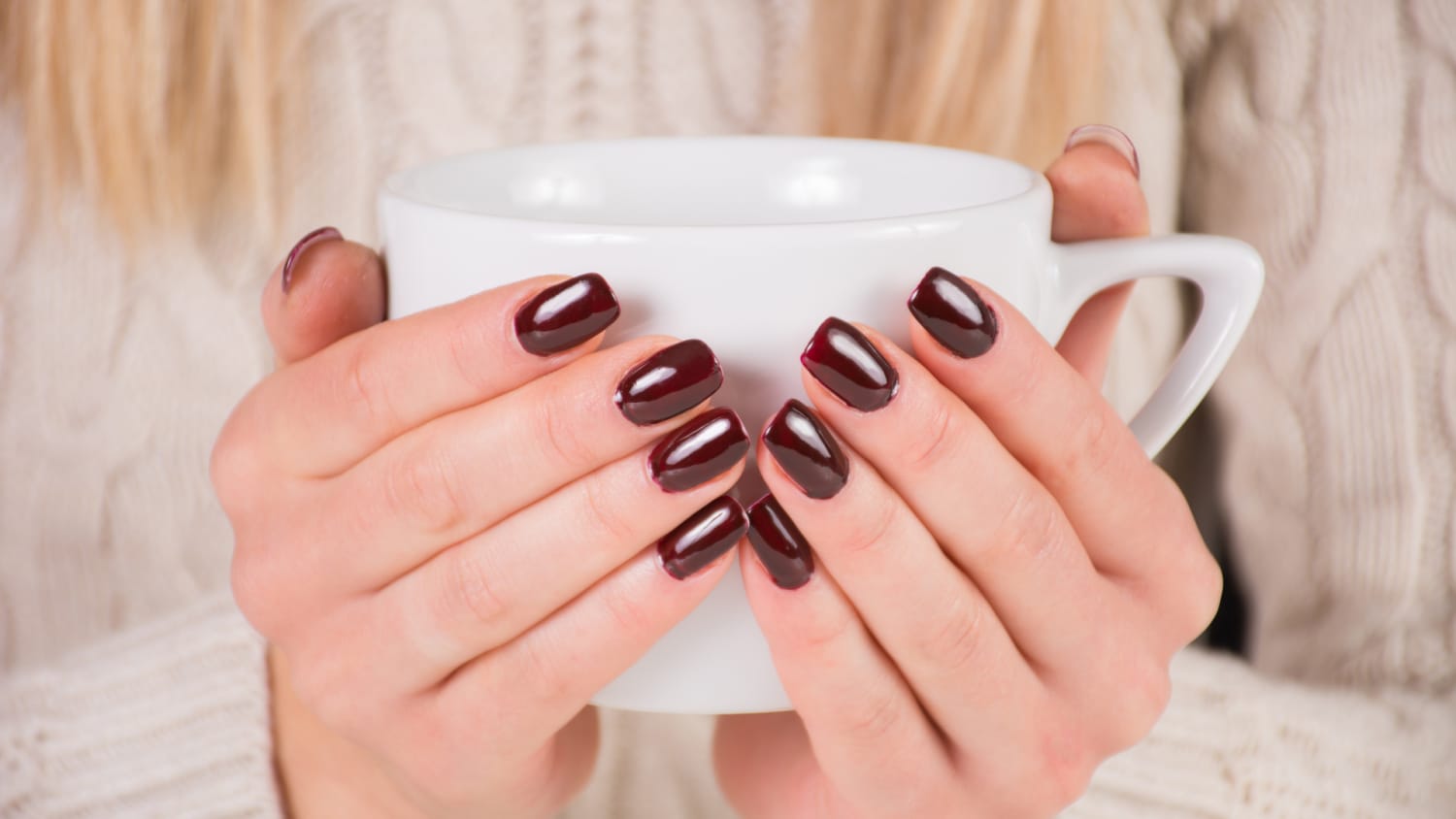 How to Take Care of Nails at Home? 3 Tips