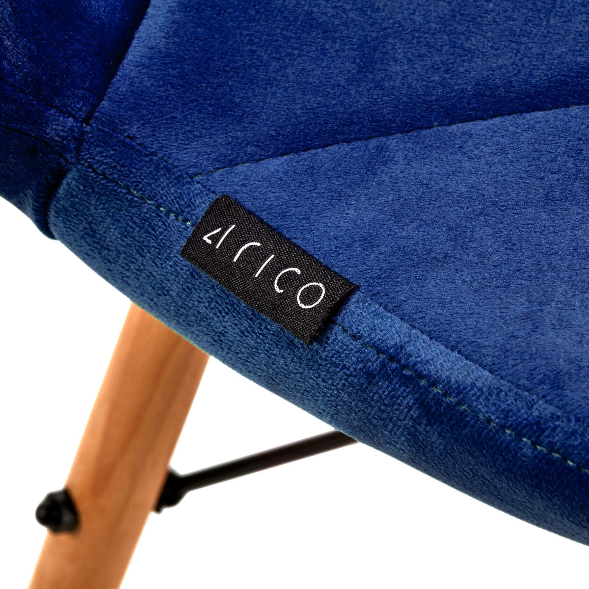 4Rico QS-186 Velvet Reception Chair Navy - displayed in a professional treatment-room setting