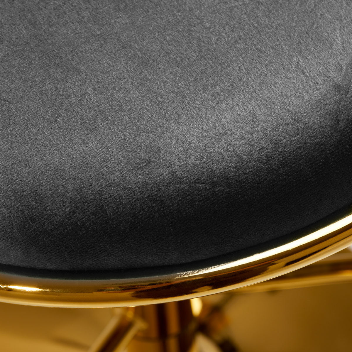 4Rico QS-B313A Velvet Bar Stool Grey - close-up of the upholstery and construction details