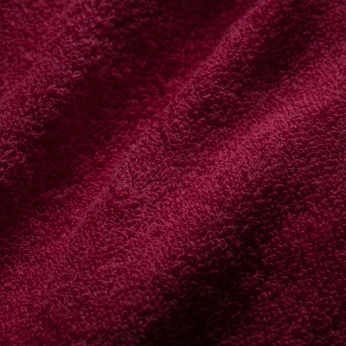 ActiveShop Beauty Chair / Bed Terry Sheet Elastic Cover 70cm × 190cm Maroon - close-up of the upholstery and construction details
