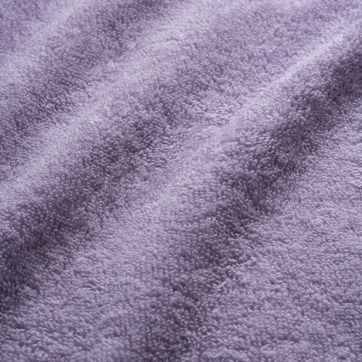 ActiveShop Beauty Chair / Bed Terry Sheet Elastic Cover 70cm × 190cm Violet - close-up of the upholstery and construction details