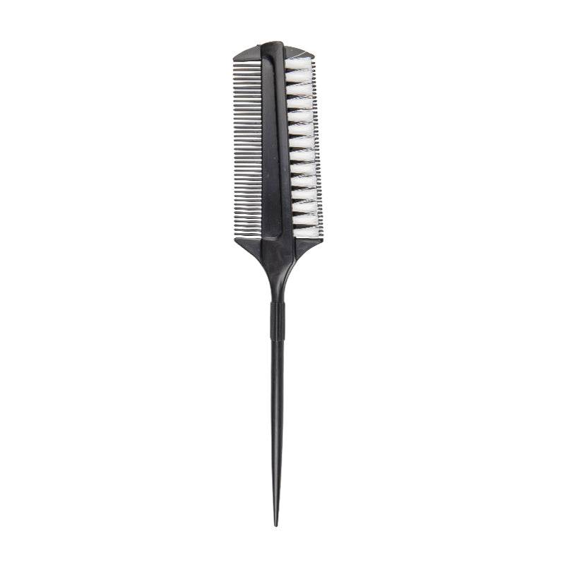 ActiveShop D-04 Hair Colouring Brush With Comb - isolated on a white background