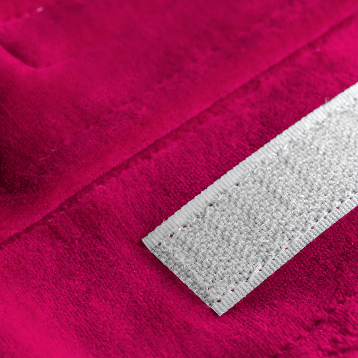 ActiveShop Velour Cosmetic Treatment Headband Fuchsia - product displayed with its packaging on a dark background
