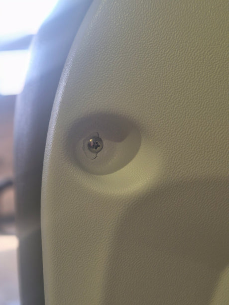 Azzurro Outlet 708AS 3-Motor Electric Pedicure Chair Grey - close-up of the upholstery and construction details
