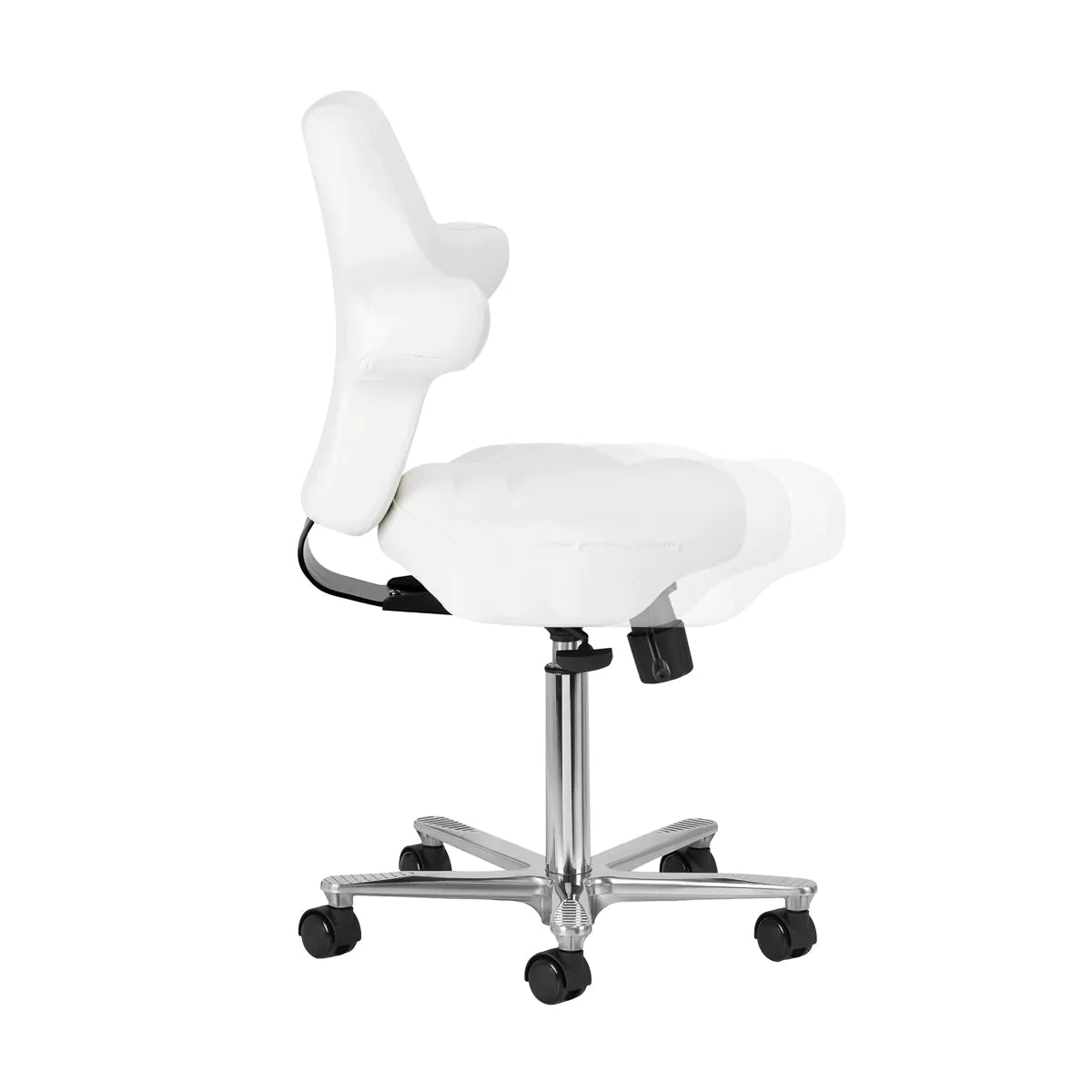 Three-quarter side view of the Azzurro Special 152 snow-white salon chair