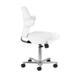 Three-quarter side view of the Azzurro Special 152 snow-white salon chair