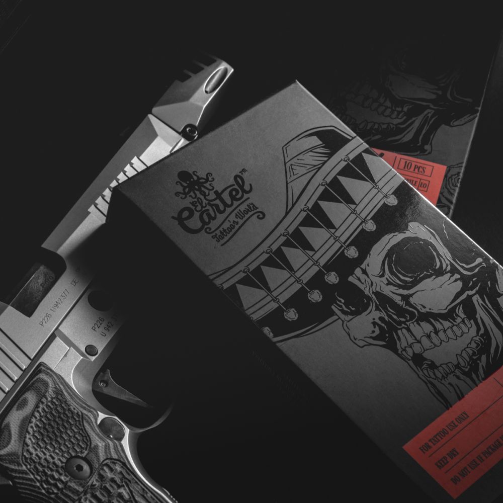 El Cartel Tattoo Cartridges V2 0.30mm 9RL Long Taper 10 pcs - single cartridge shown at an angle