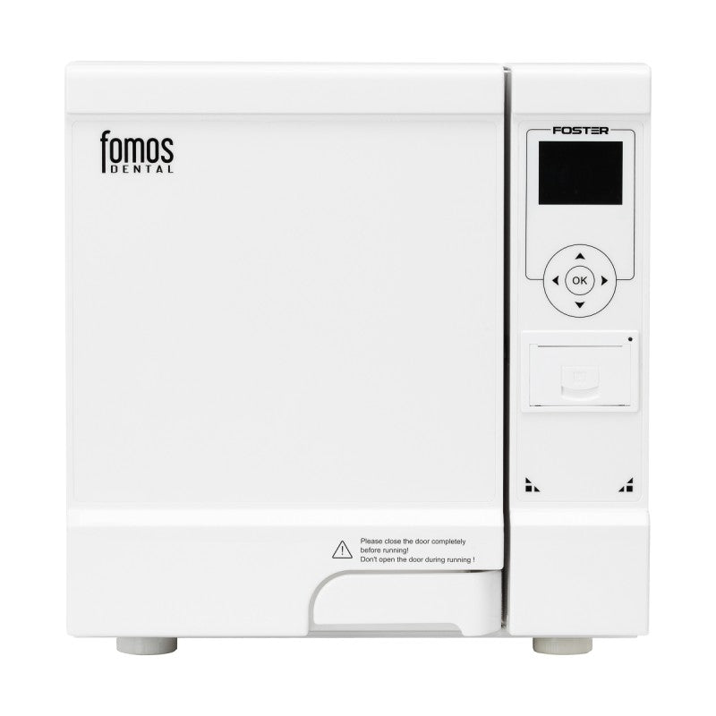 Fomos Foster 8L autoclave: front view with the chamber door closed