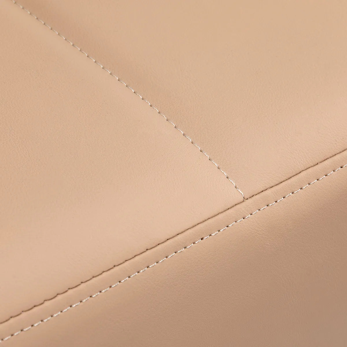 Gabbiano 017 Head Spa Shampoo Backwash Bed Beige - close-up of the upholstery and construction details