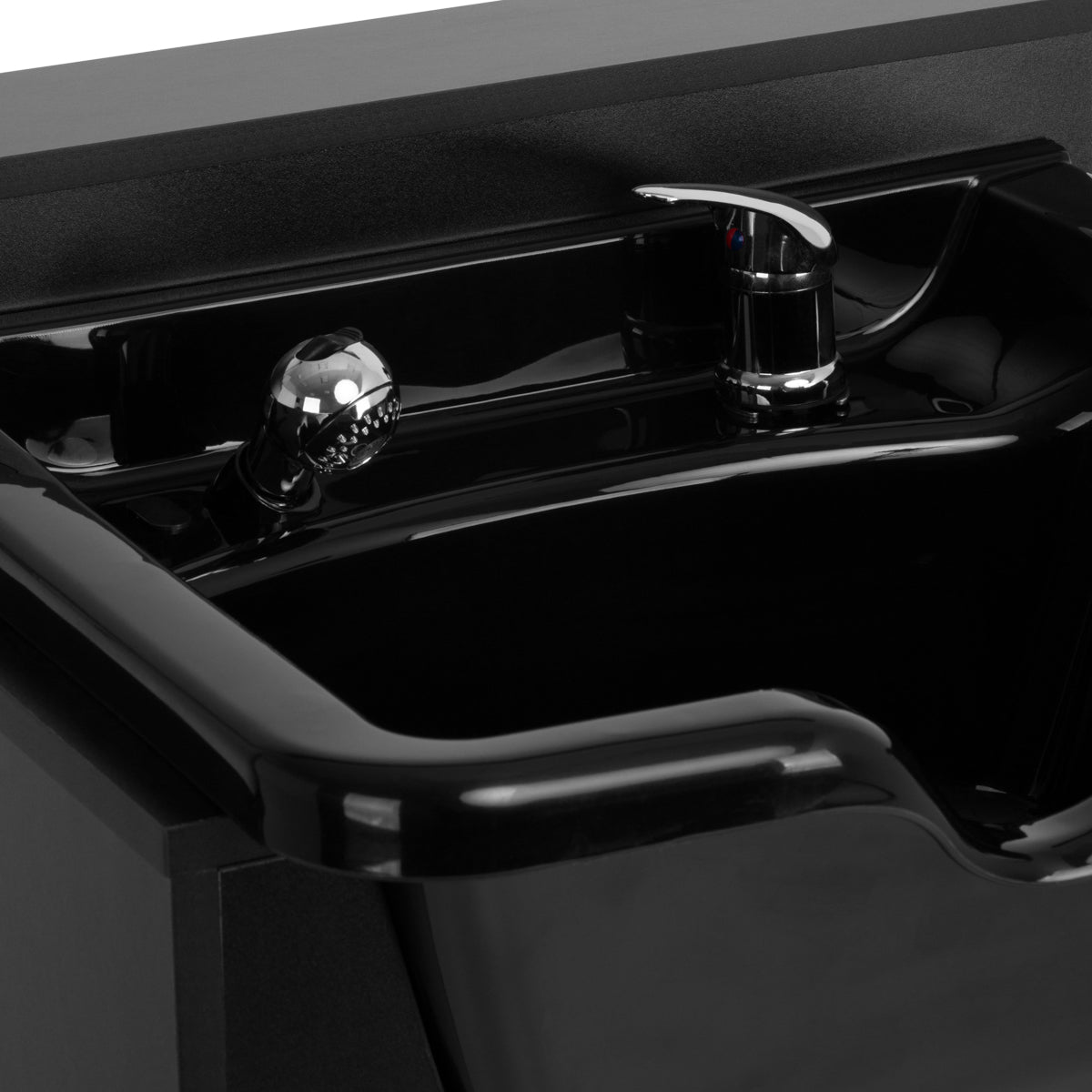 Gabbiano Barber Backwash Station Bb06 Black - close-up of the upholstery and construction details