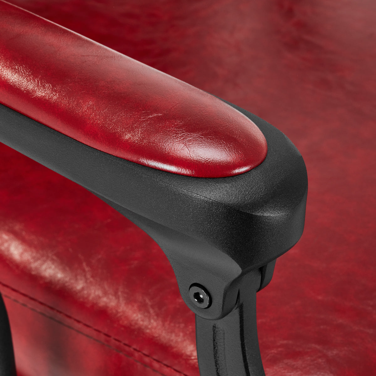 Gabbiano Barber Chair President Red - close-up of the upholstery and construction details