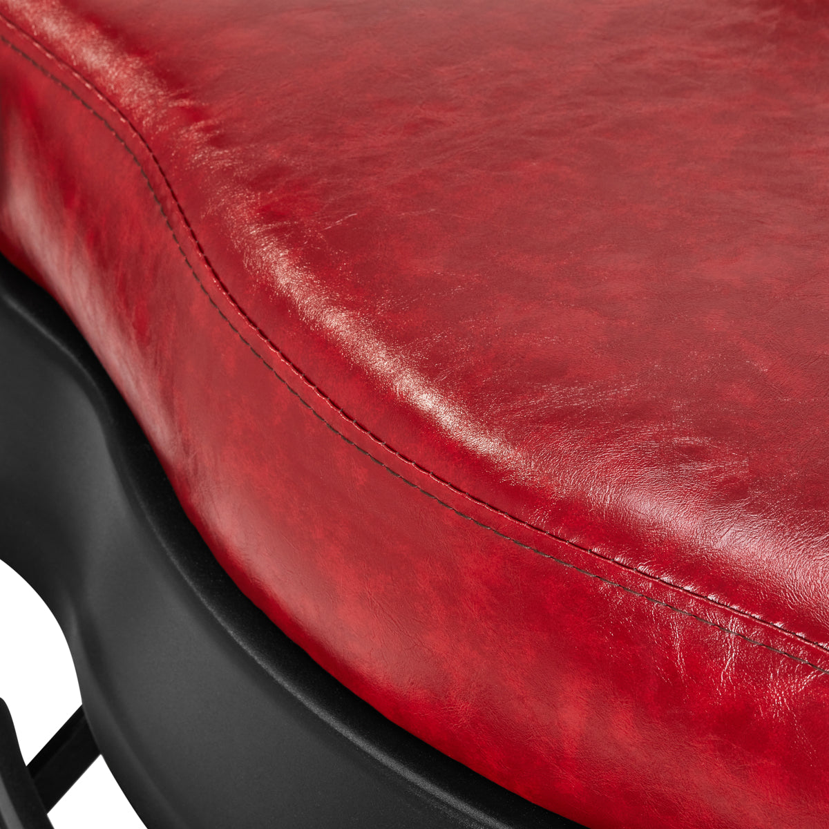 Gabbiano Barber Chair President Red - close-up of the upholstery and construction details