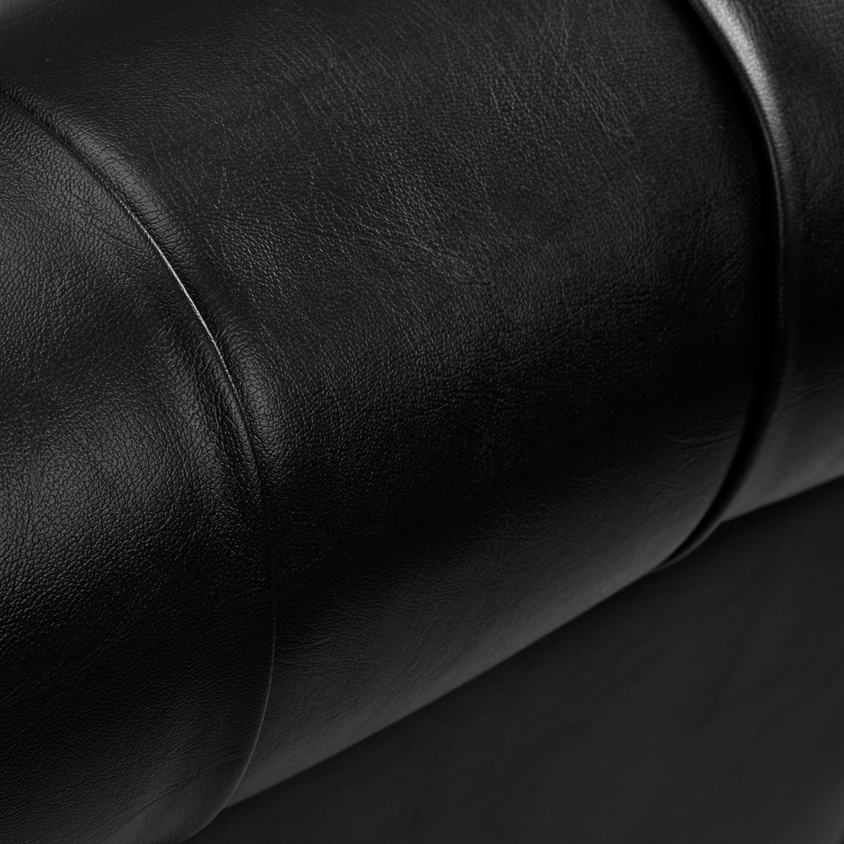 Gabbiano Berlin Hair Salon Styling Chair Black & Gold - close-up of the upholstery and construction details