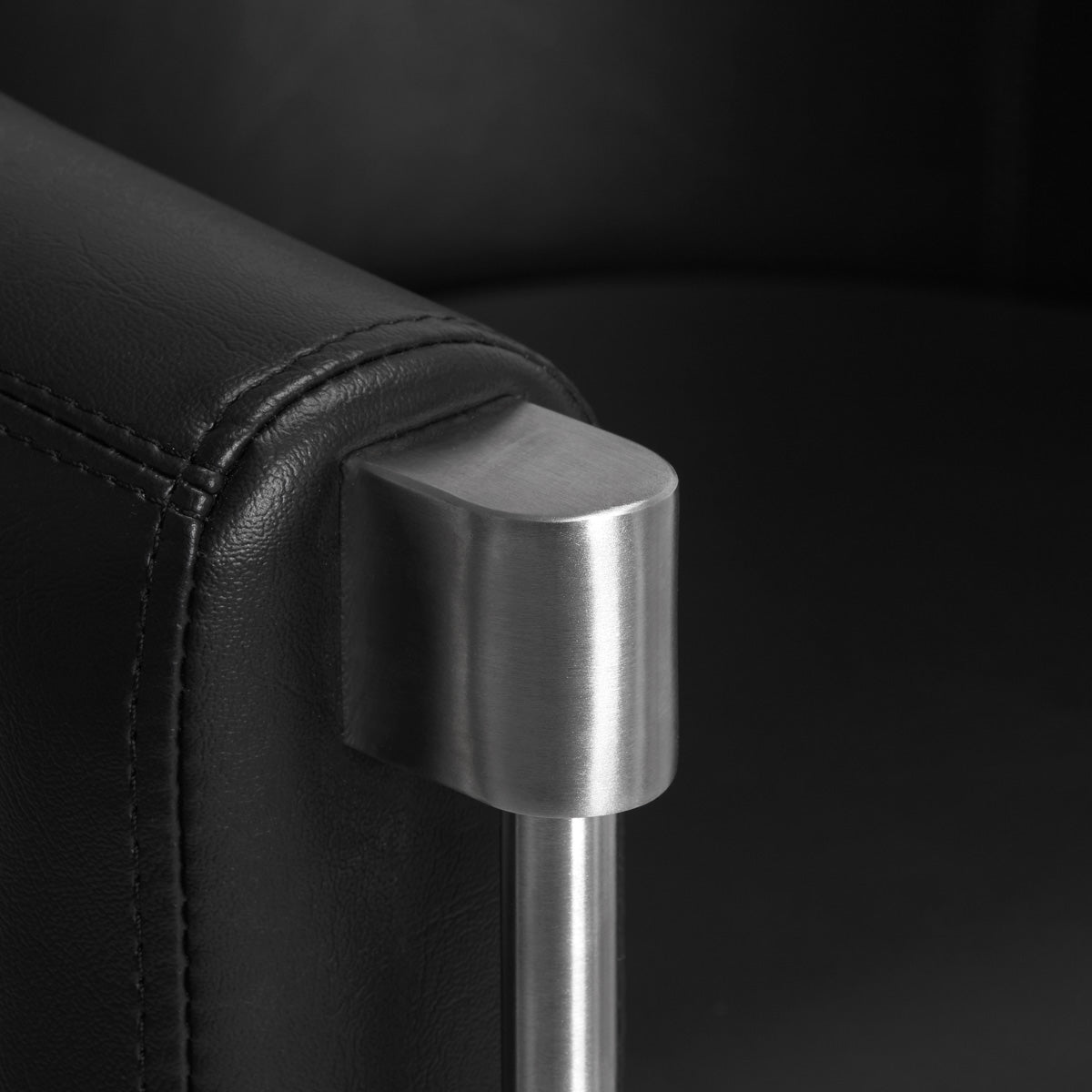 Gabbiano Burgos Hair Salon Styling Chair Black - close-up of the upholstery and construction details