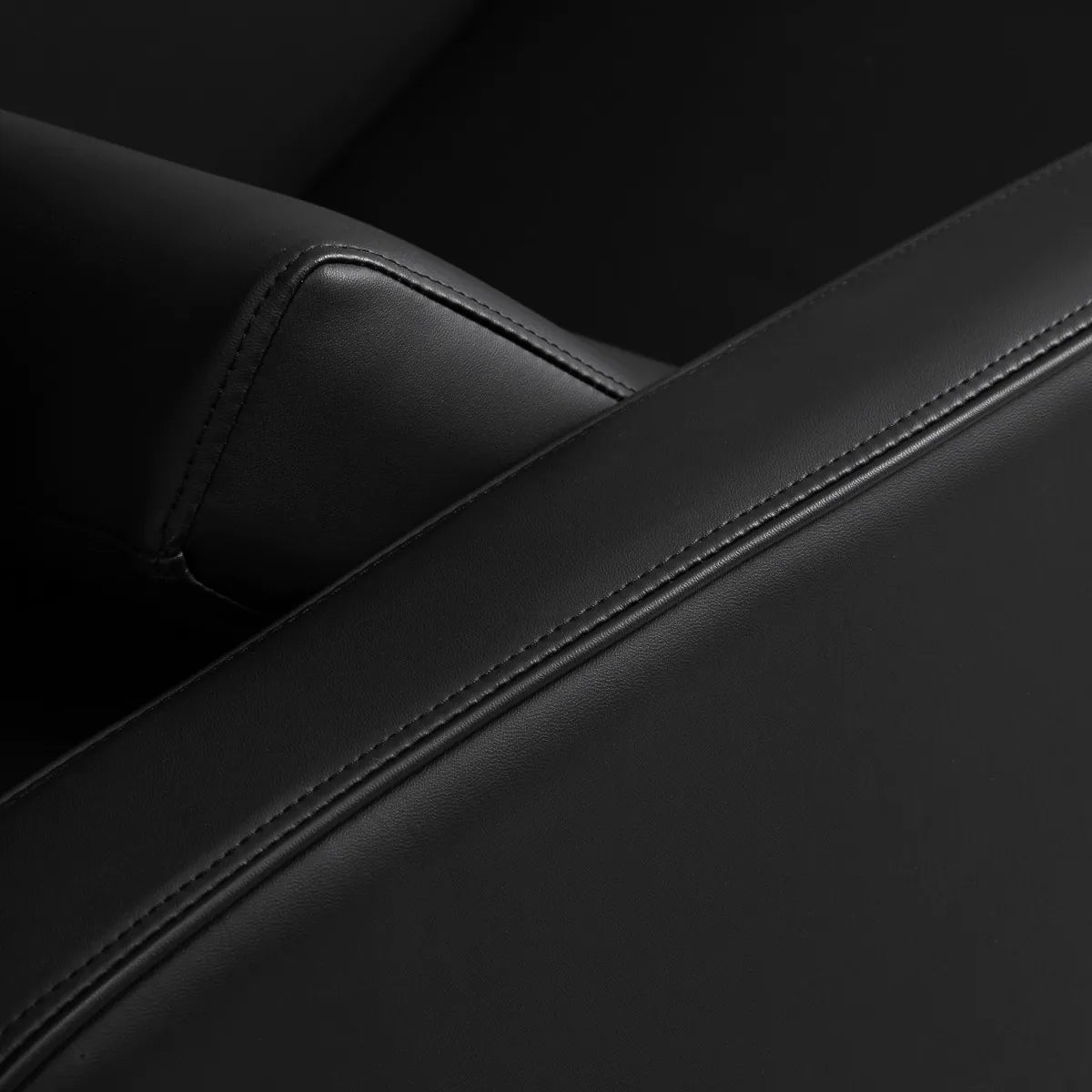 Gabbiano Emma Hairdressing Backwash Unit Black - close-up of the upholstery and construction details