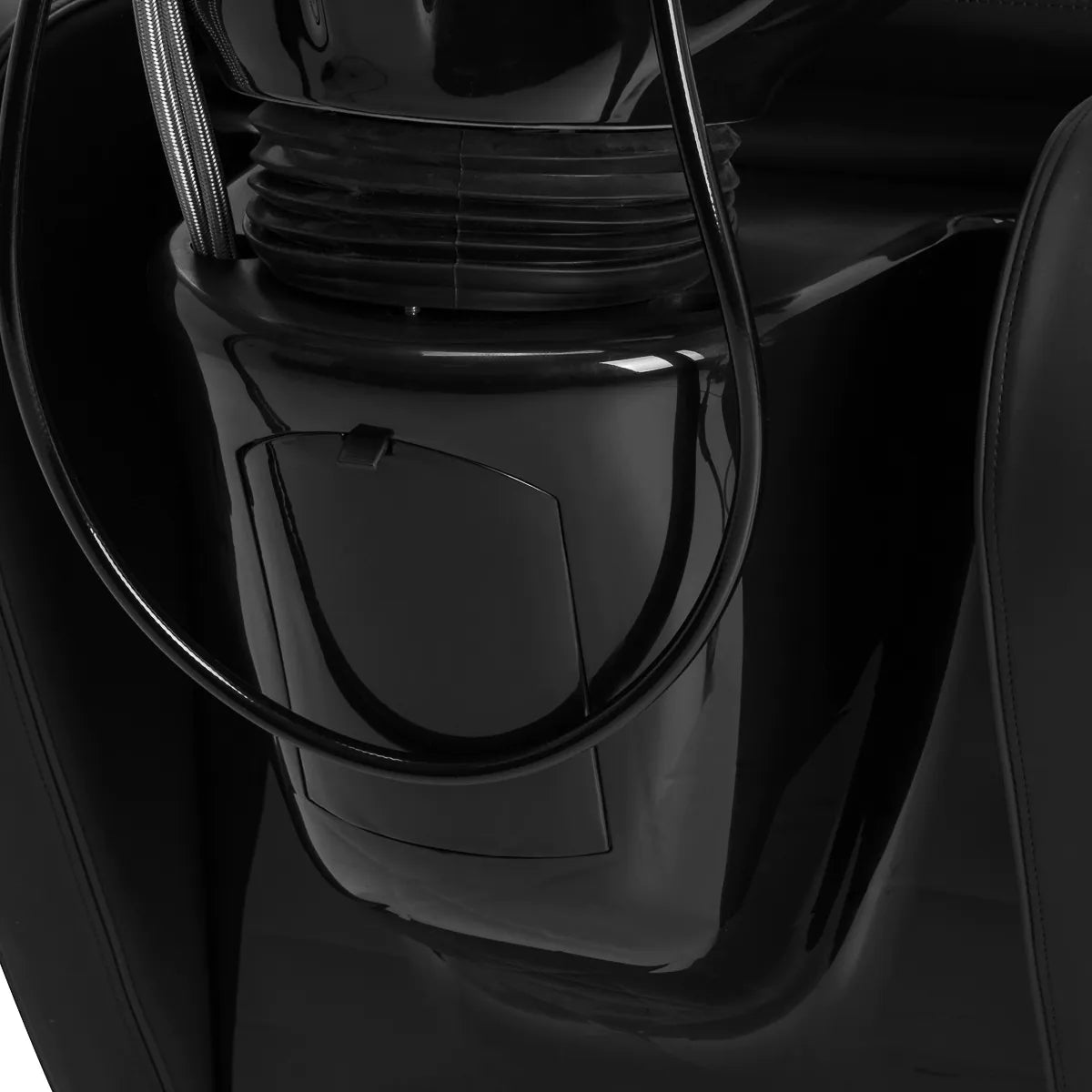 Gabbiano Emma Hairdressing Backwash Unit Black - close-up of the upholstery and construction details