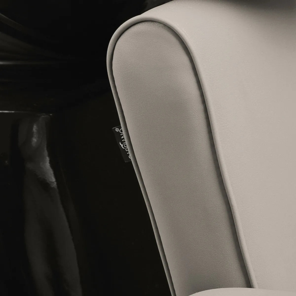 Gabbiano Hairdressing Backwash Unit Bilbao Grey Beige - close-up of the upholstery and construction details