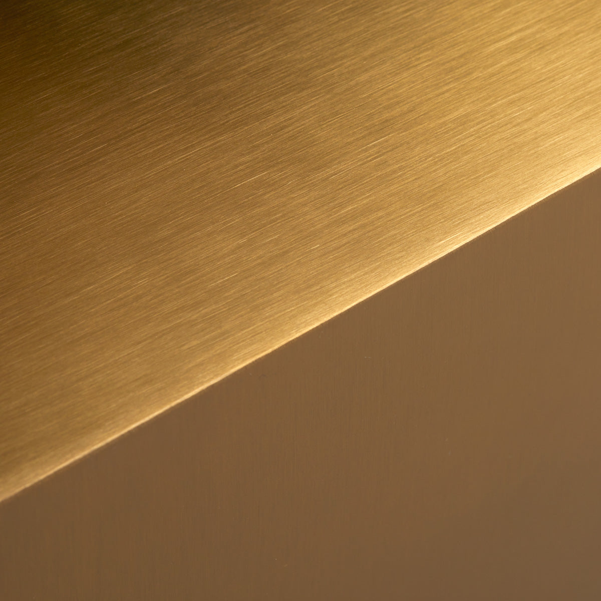 Gabbiano Hairdressing Backwash Unit Toledo Black - close-up of the upholstery and construction details
