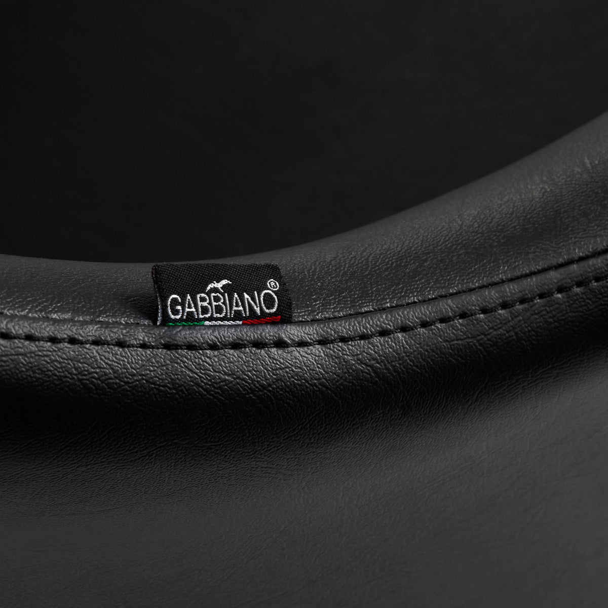 Gabbiano Hairdressing Chair B204G Black - close-up of the upholstery and construction details