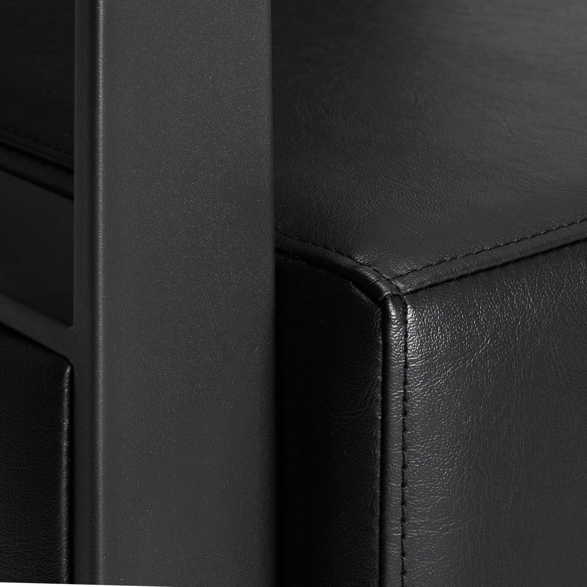 Gabbiano Hairdressing Chair Modena Black - close-up of the upholstery and construction details