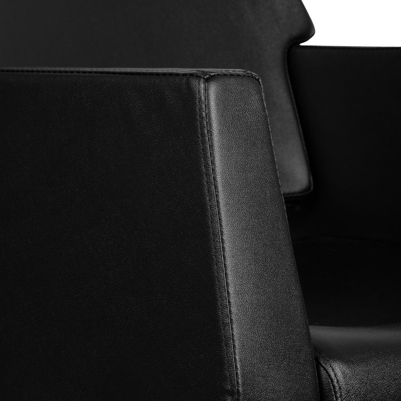 Gabbiano Santiago Hairdressing Chair Black - close-up of the upholstery and construction details