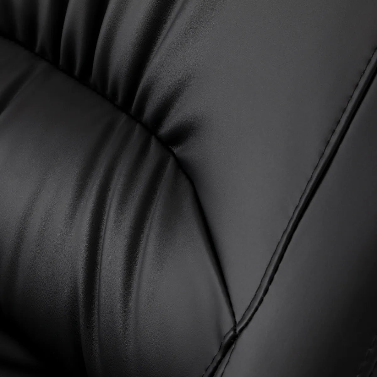 Gabbiano Trycho 2 Electric Hair Wash Unit Black - close-up of the upholstery and construction details