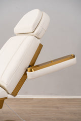 Manufakturo Étoile Electric Lash Beauty Bed - 3 Motors Creamy - close-up of the upholstery and construction details