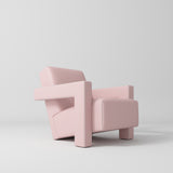 Manufakturo Luxury Lenné Reception Chair - Modern Accent for Salon Waiting Area Bare Blush - close-up of the upholstery and construction details