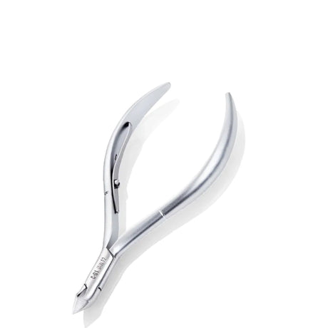 Nghia Export Cuticle Nippers C-01 Jaw 12 - stainless-steel nippers with the cutting jaws visible on a white background