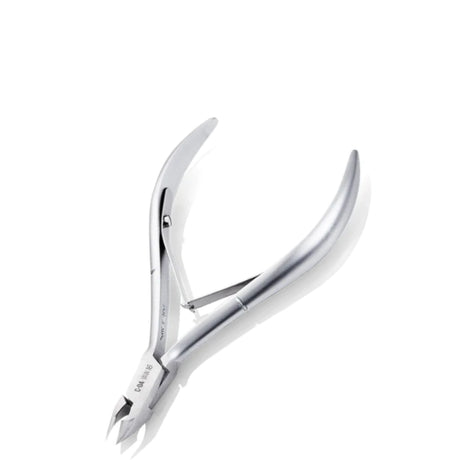 Nghia Export Cuticle Nippers C-04 Jaw 16 - stainless-steel nippers with the cutting jaws visible on a white background