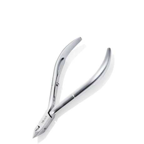 Nghia Export Cuticle Nippers C-05 Jaw 16 - stainless-steel nippers with the cutting jaws visible on a white background