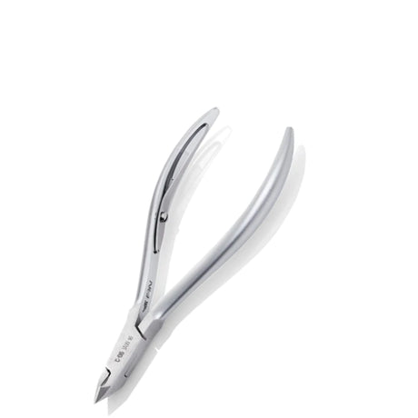 Nghia Export Cuticle Nippers C-06 Jaw 16 - stainless-steel nippers with the cutting jaws visible on a white background