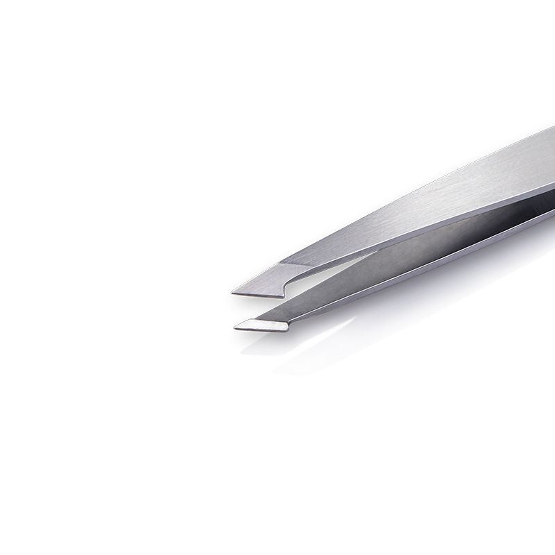 Nghia Export T-03 Tweezers - close-up of the tweezer arms and precision tips on a white background