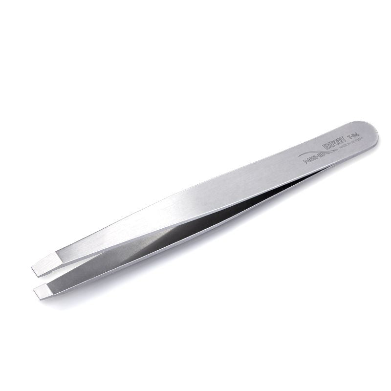 Nghia Export T-04 Tweezers - close-up of the tweezer arms and precision tips on a white background
