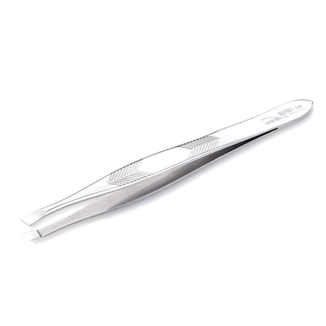 Nghia Export T-07 Tweezers - close-up of the tweezer arms and precision tips on a white background