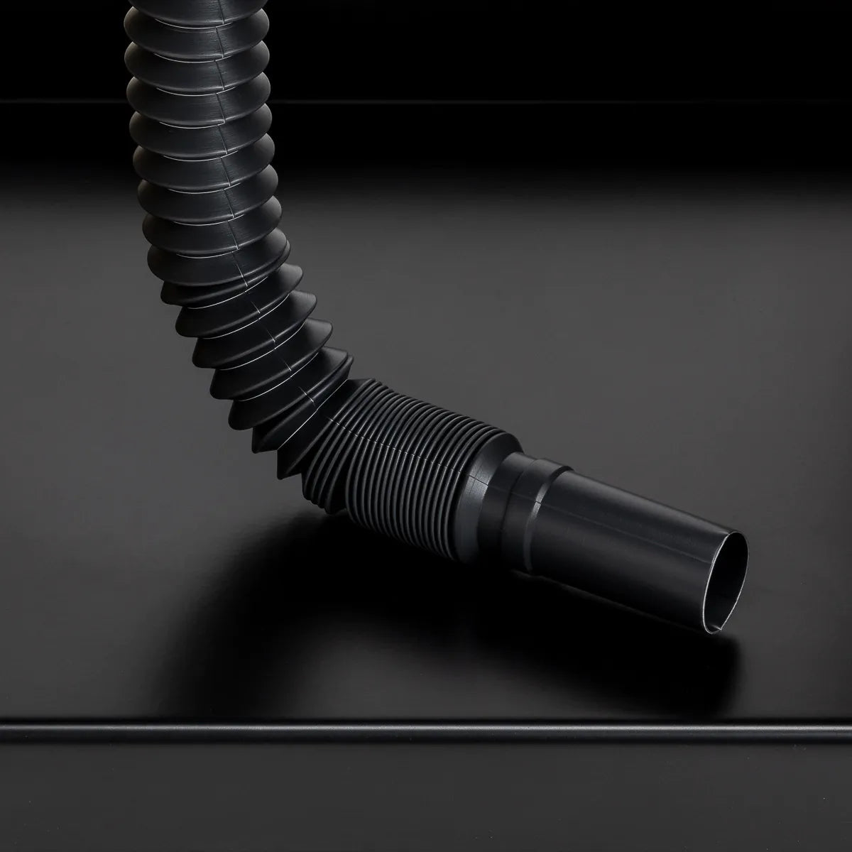 Flexible drain hose connection supplied with the Omega Aqualina unit