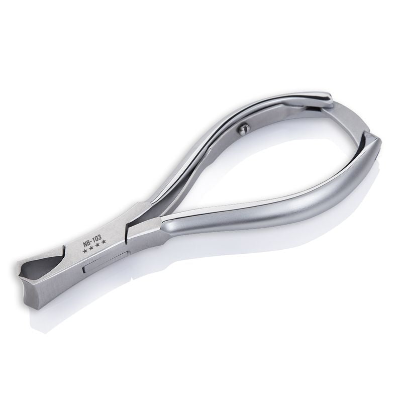 Omi Pro-Line NB-103 Nail Nippers - Box Joint - stainless-steel nippers with the cutting jaws visible on a white background