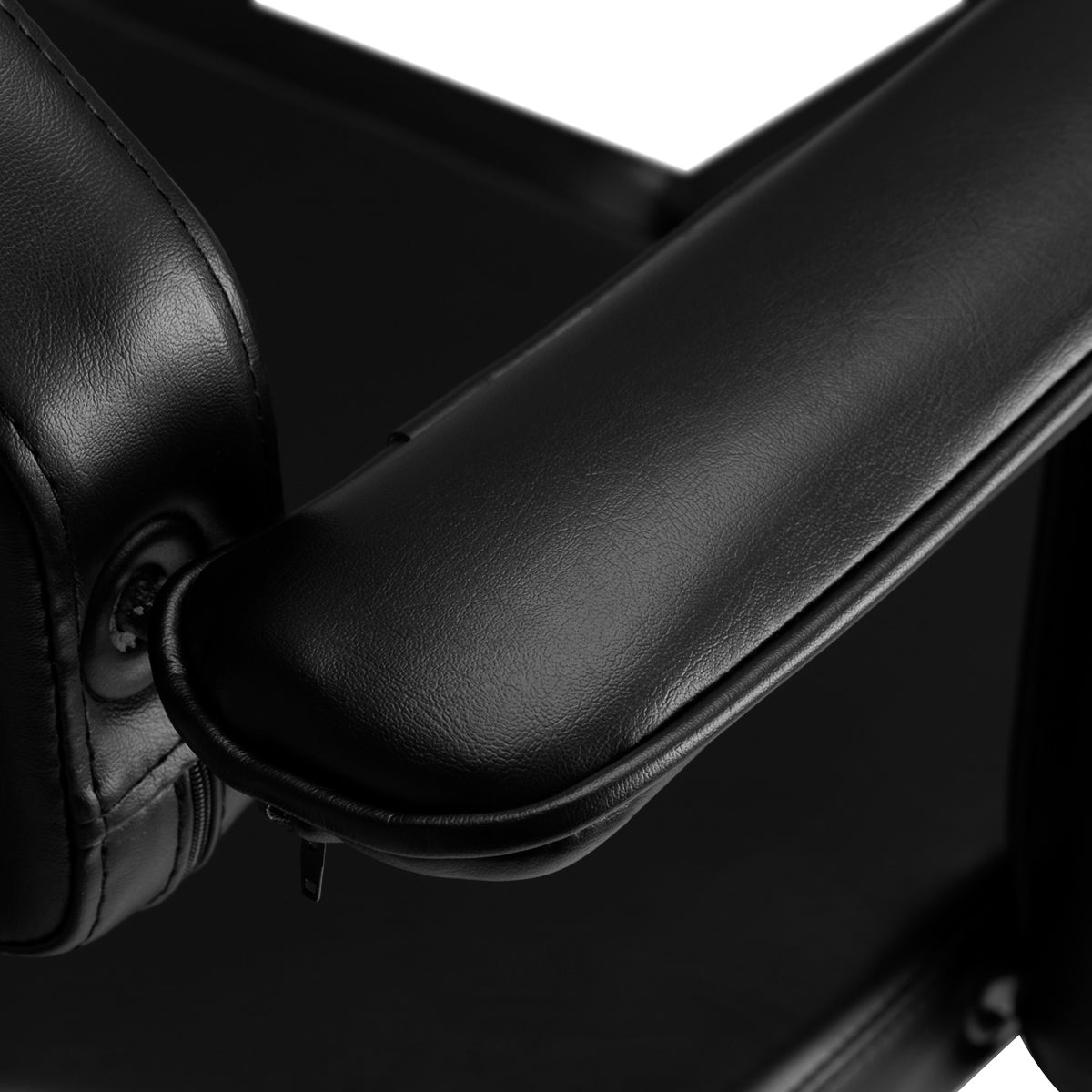 Pro Ink 610 Electric Tattoo Bed Black - close-up of the upholstery and construction details