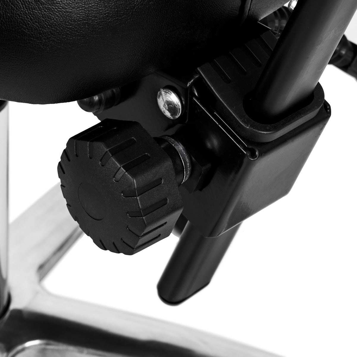Pro Ink 973 Tattoo Chair Black - displayed in a professional treatment-room setting