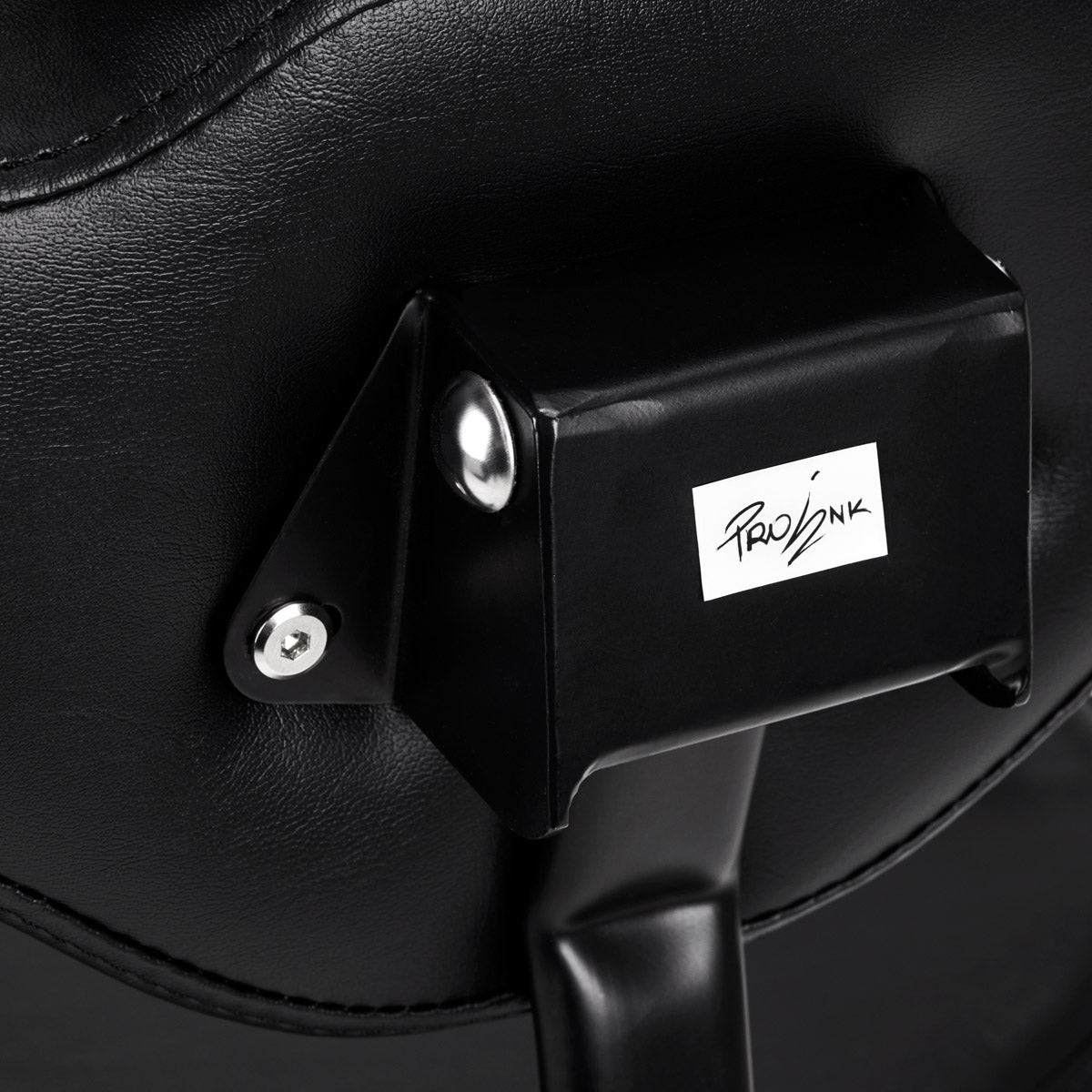 Pro Ink 973 Tattoo Chair Black - close-up of the upholstery and construction details