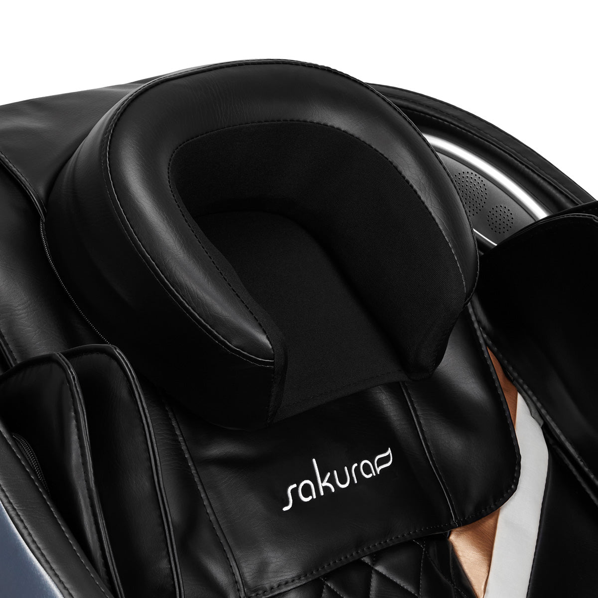 Sakura Classic 305 Massage Chair Blue - close-up of the upholstery and construction details