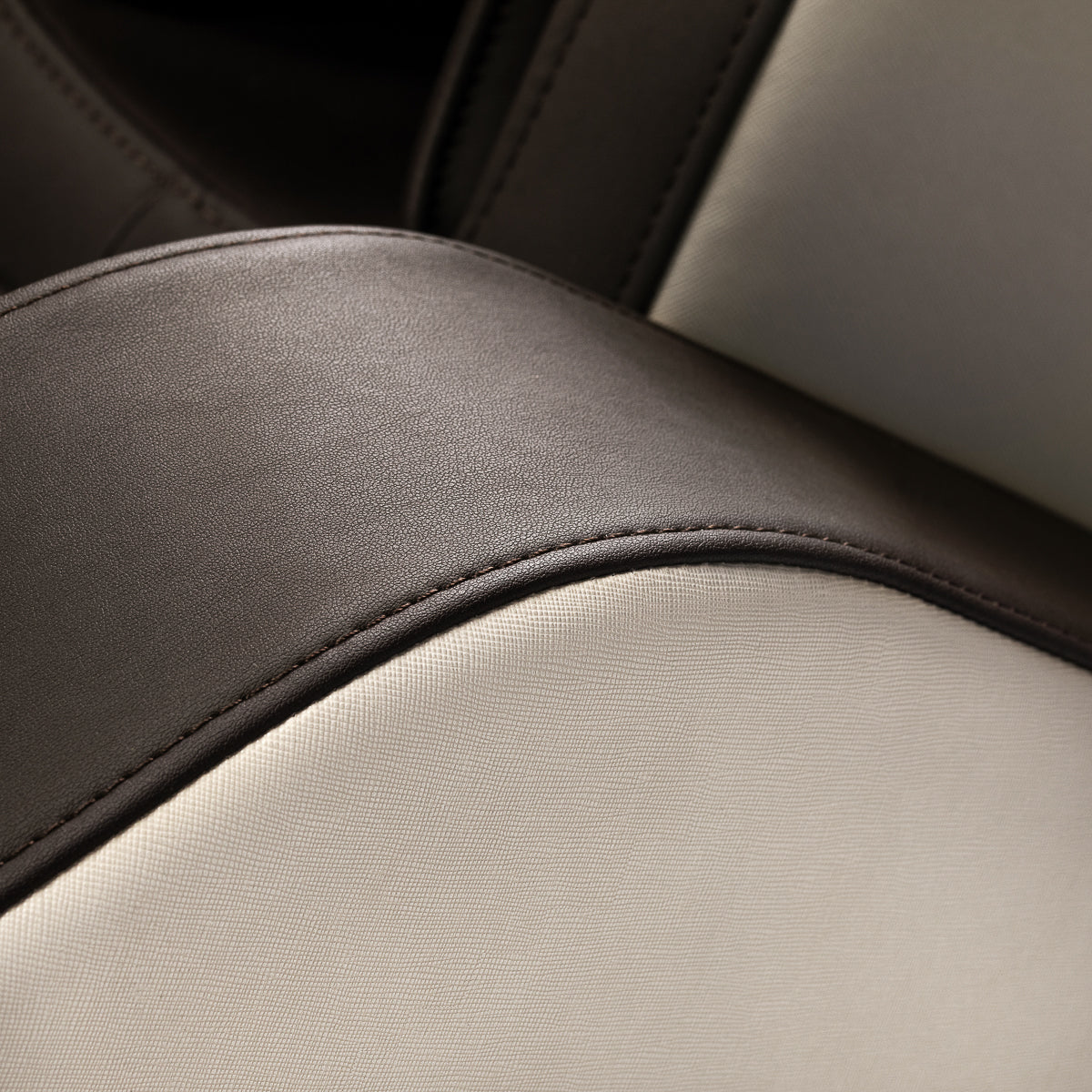 Sakura Comfort Plus 806 Massage Chair Brown - close-up of the upholstery and construction details