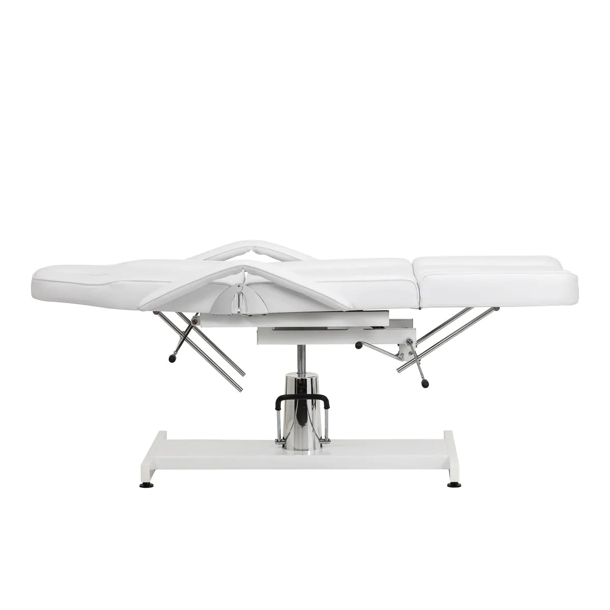 Sillon 210 Hydraulic Pedicure Bed With Rocking Function & Split Footrest White - close-up of the upholstery and adjustment details
