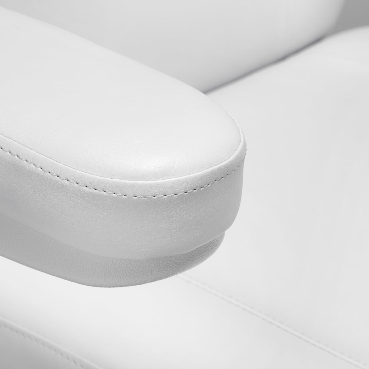 Sillon Classic 3-Motor Electric Beauty Bed White - displayed in a professional treatment-room setting