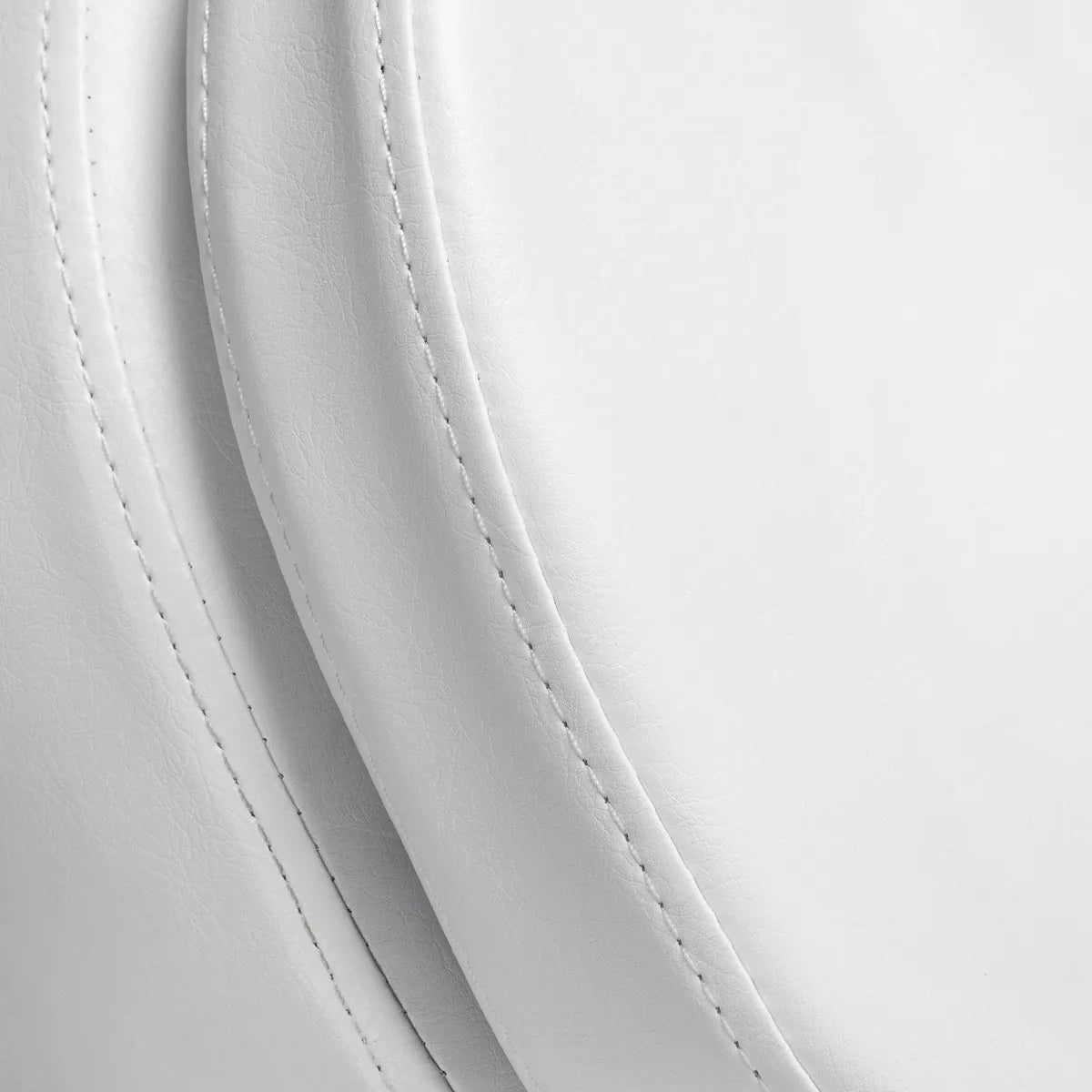 Sillon Classic Heated 3-Motor Electric Beauty Bed White - displayed in a professional treatment-room setting