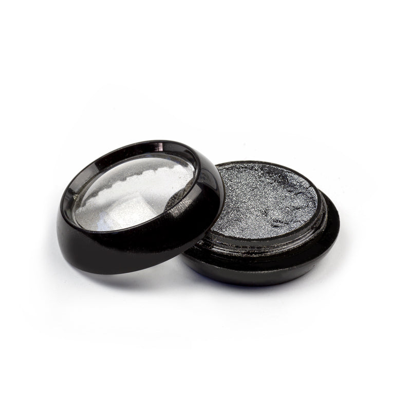 Slowianka 15 Silver Metallic Powder Dust - colour shown on manicured nails